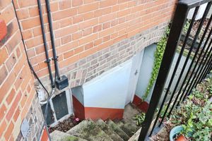 Photo 1- click for photo gallery